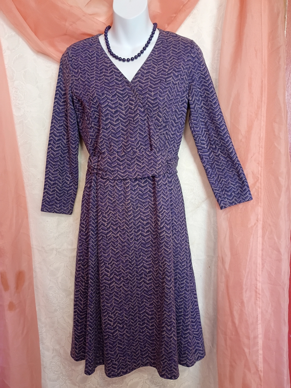 Lands' End Ladies Purple Patterned V‑Neck Wrap Dress Sz 4